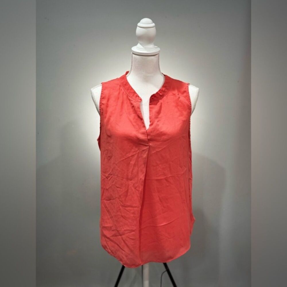 Clearance! Coral LOFT Outlet Sleeveless Mixed Media Blouse Size M EUC
